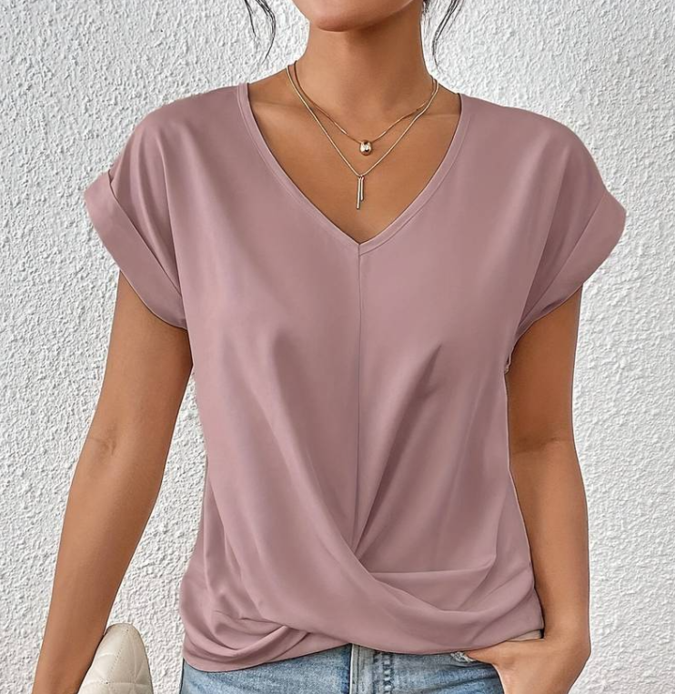 Clarisse | The Perfect V-Neck Top